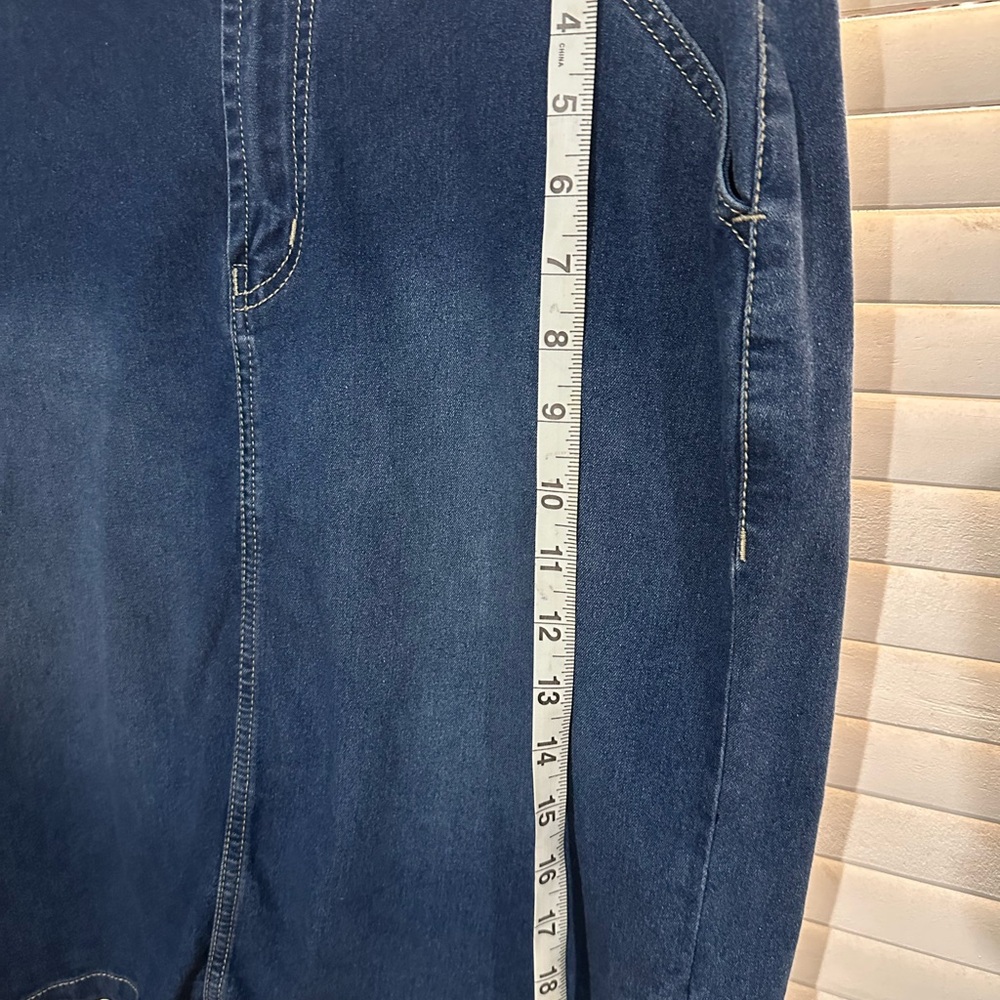 Elegant Blue Denim Maxi Skirt